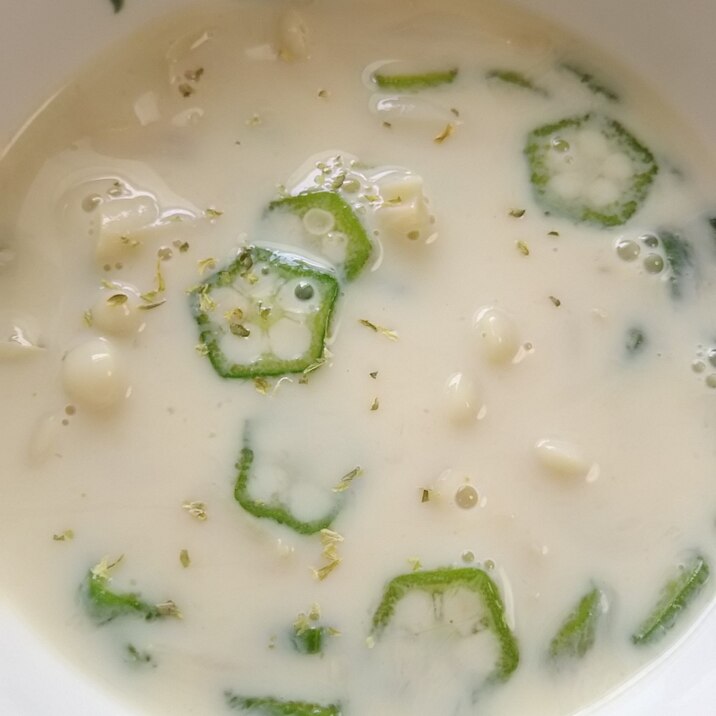 ブナピーとオクラの豆乳スープ(^^)